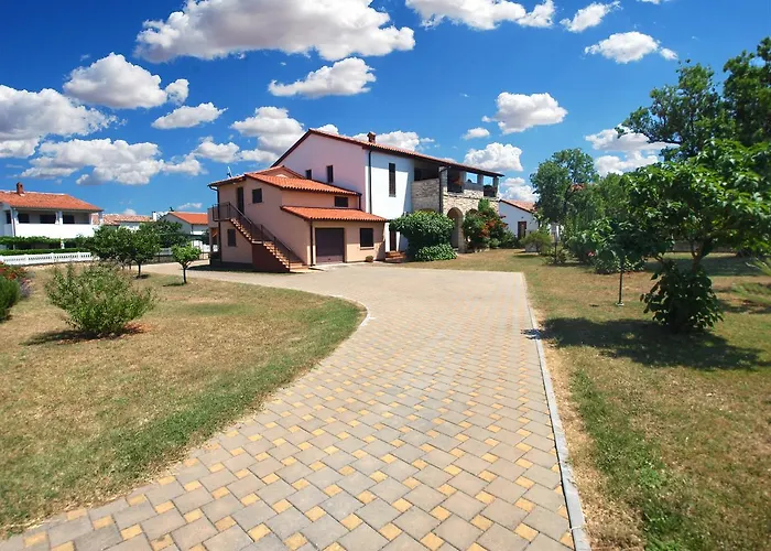 Apartments Adelmo 1189